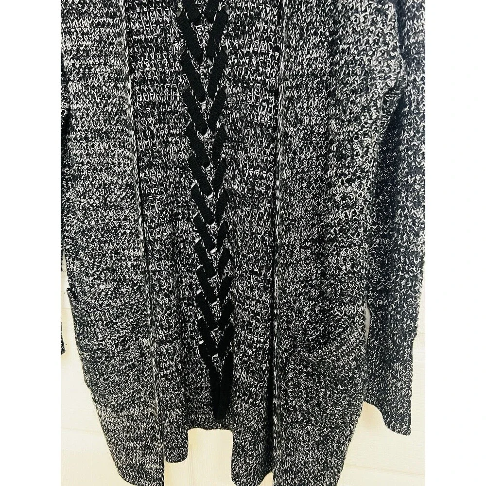 Women’s “Dex” Open Front Knit Sweater Cardigan Size Small Black White Pockets